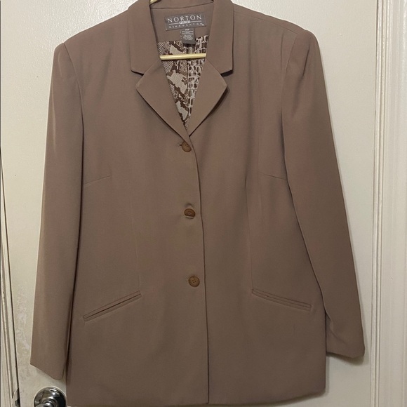Norton McNaughton Light Brown Blazer - Picture 2 of 6